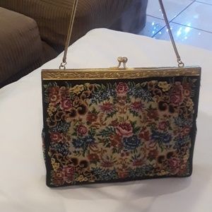 Beautiful vintage night purse.